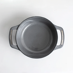 USA Enamel™ Cast Iron Dutch Oven